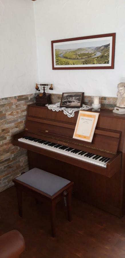 فندق تريتينييمفي  Wein & Gastehaus Hermeshof المظهر الخارجي الصورة